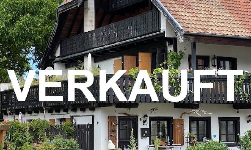 VERKAUFT - Maisonette – ETW, ca. 211 m² Wohnfl. lt. Teilungserklärung, Kachelofen, grosser Blk. + kleiner Dachblk., Garage + Stpl.