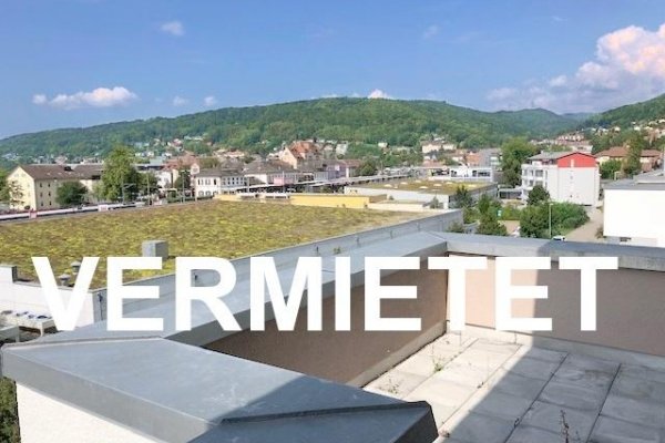 VERMIETET i. 2019 - Penthouse Waldshut, Zentrum, Lift, Rheinblick, Parkett Eiche hell geölt, Dachterrasse, elektrische Rollläden, Decken und Wände weiss geglättet, ca. 120 m² Wohnfl.
