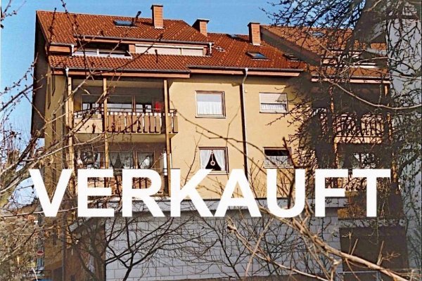 VERKAUFT i. 2019 - Renovierte, gepflegte 3-Zi-ETW, großer überdachter Westbalkon