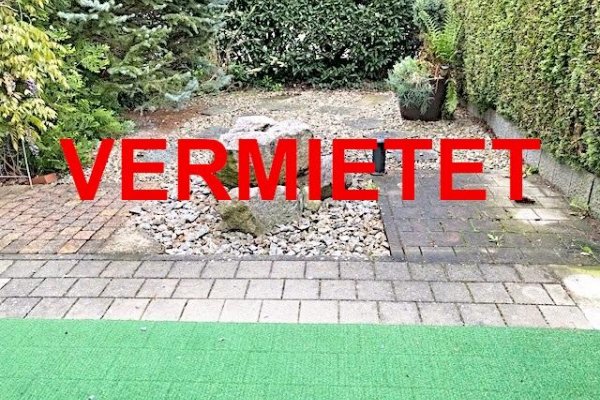 VERMIETET i. 2025 - Gemütliches DHH, 3 Zi, EBK, Bad, Kunst, überdachter Freisitz, Markise, Steingarten, Springbrunnen, zentral gegenüber „Erzinger Park“, Nähe Bahnhof, Busstop, Einkauf, ideal gelegen!