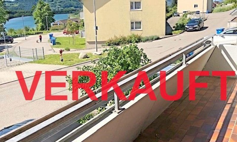 VERKAUFT i. 2019 - EFH, 2 Balkone, überbreite Garage, derzeit solide vermietet