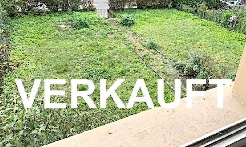 VERKAUFT i. 2020 - Charmanter Altbau, zentral gelegen, Nähe Einkauf / Schule / Bhf., ebenes Rasengrst.