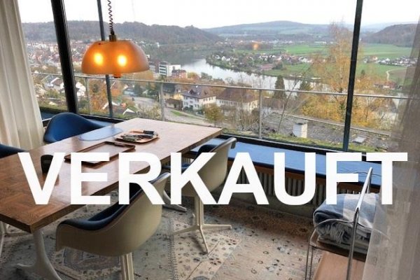 VERKAUFT i. 2020 - Architektenhaus, Renovierungsstau, traumhafte Lage mit Blick über Waldshut, Alpen, Privatzufahrt, Innehof, Kamin