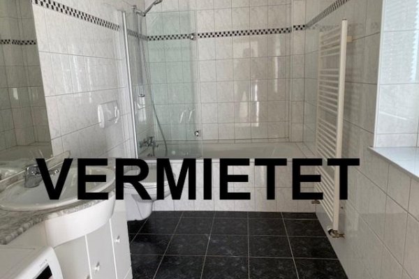 VERMIETET i. 2020 - separat zugängliches 1-Zimmer-Appartement in schöner ruhige Lage, EBK, grosses Bad, Kfz-Stellplatz, fussläufig Bus / Bahnhof