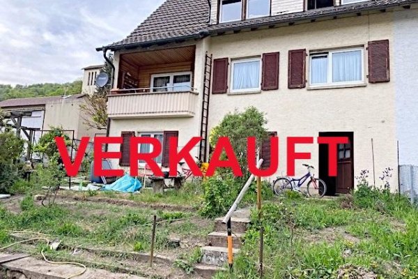 VERKAUFT i. 2020 - EFH / DHH, zentrumsnah, am Stadtkern, 3 Gehminuten zur Kaiserstraße, renovierungsbedürftig, Garage
