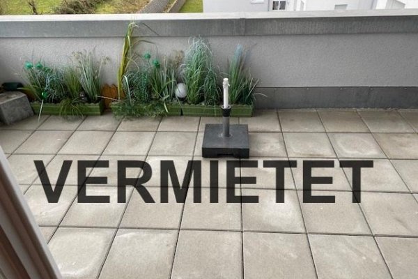 VERMIETET i. 2021 - ruh., zentrumsnahe 3-Zi-Mais.-Neubau-Whg, gr. Südblk., EBK, Parkett