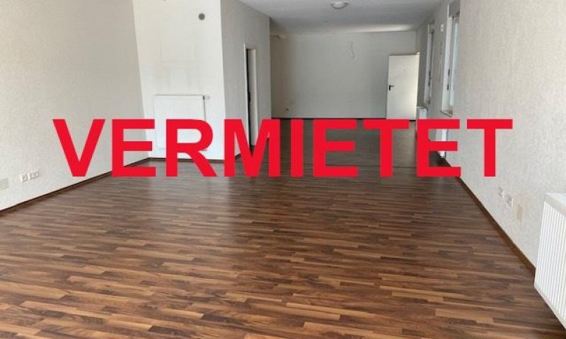 VERMIETET i. 2022 - Praxis mit Schaufenster, zentrumsnah, Nähe Schulen