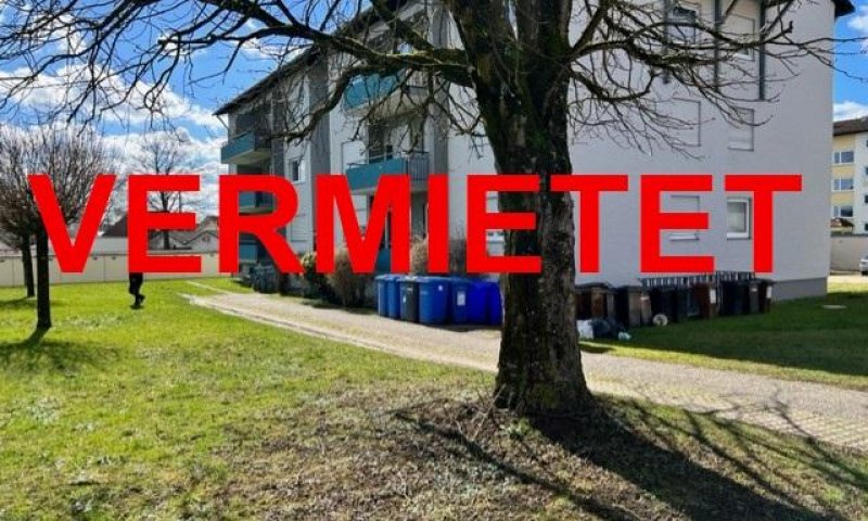 VERMIETET i. 2023 - 2 1/2-Zi-Whg, EBK, Balkon, Keller, Nähe Einkauf, Bushaltestelle, Grenze, gute Anbindung nach Zürich