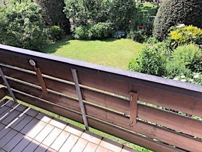 Herzlich willkommen in diesem charm. EFH, ca. 153 m² Wohnfl., das Ihnen und Ihrer Familie ein ideales Zuhause bietet. EBK, Wintergarten, ebens Rasengrst., Naturzaun, Schwedenofen, Duschbad mod. schickt neu gefliest, Bad, sep. WC, Gar, Holzpellet-Heiz neu