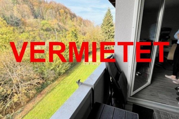 VERMIETET i. 2025 - Geräumige 3-Zi-Whg, oberste Etage, Westbalkon, Markise, Tiefgarage