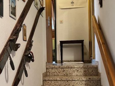 Ferienidyll, 2-Zi-ETW Falkau, 6km b. Schluchsee / Feldberg, ruhig, charmant, sonnig, lichtdurchflutet, alle Bodenbeläge, Terrasse + Blk, Fenster, Heizung erneuert, ebenerdig über eine halbe Treppe zugänglich, in herrlicher Naturlandschaft