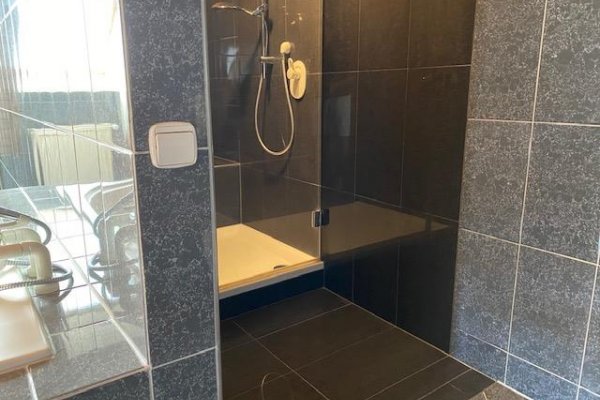 Dusche