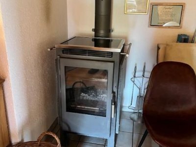Waldshut, gepfl. 3FamH, Areal 1.000m², ca. 300m² Wohnfl., Garagen