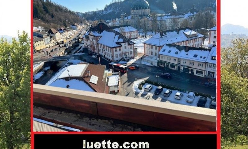 Penthouse-App., Südbalkon, traumhafter Blick auf Dom und Alb, Lift, ganztragshausmeisterbetreut, EBK, Bad mit Badewanne, zentrumsnah, gesamte Infrastruktur vor der Türe