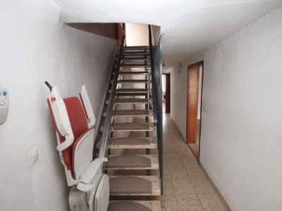 Ält. Haus m. Treppenlift, charmantem Garten, Wintergarten, Werkstatt, 5 Zi., 2 Garagen, ideal für Heimwerker u. Grenzgänger, Zollübergang + 