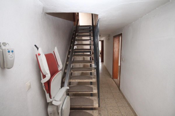 Treppenaufgang, Treppenlift