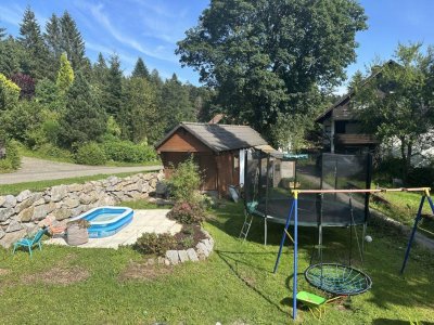 Wehrhalden Ferien/EFH, naturnah, Holzpellet, kl. Wintergarten, Terr.-Freisitz, sep. Gar.trakt, Areal 660m²