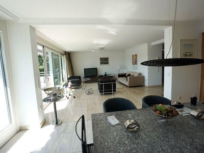 Attrakt. Haus i. Haus, 4 ½ Zimmer, in terrassenhausform, Rhein- / Alpenblick, ca. 140 m² Wohnfl., Waldshut bevorz. Lage, Nähe Schule, Bushaltestelle, fussläufig zur Kaiserstraße, Zentrum