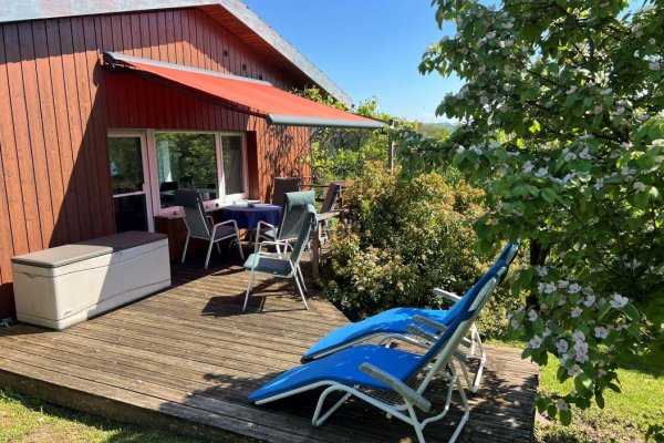 sonnige Terrasse