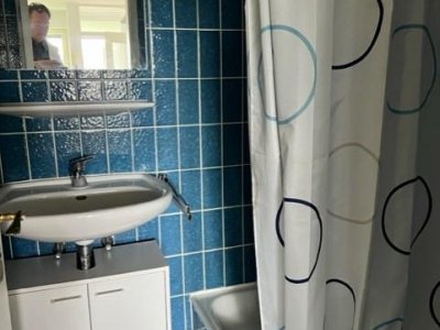 Attraktive sep. zugängl. 1-Zi-Terrassen-Whg Waldshut-Haspel, ruhig, beliebte stadtnahe Lage, gr. überd. Sonnenterrasse, Windfang, EBK, teilmöbliert, Fenster erneuert K-Wert 1,0