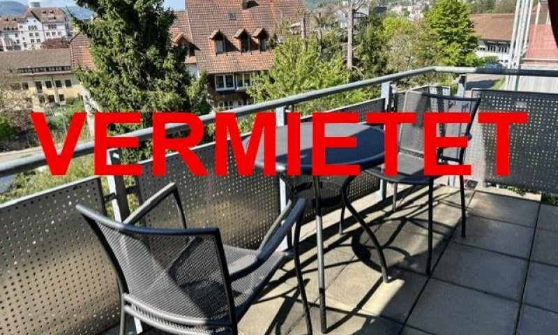 VERMIETET i. 2026 - Zentral gelegene 3-Zi-Whg Waldshut, fussläufig Bhf / Kaiserstraße Einkauf, hochwertige EBK, bodenebene Dusche, Badeinbauten, Balkon, eig. Hz, 3fach-Vergl., Parkett, sof., Einzelgarage